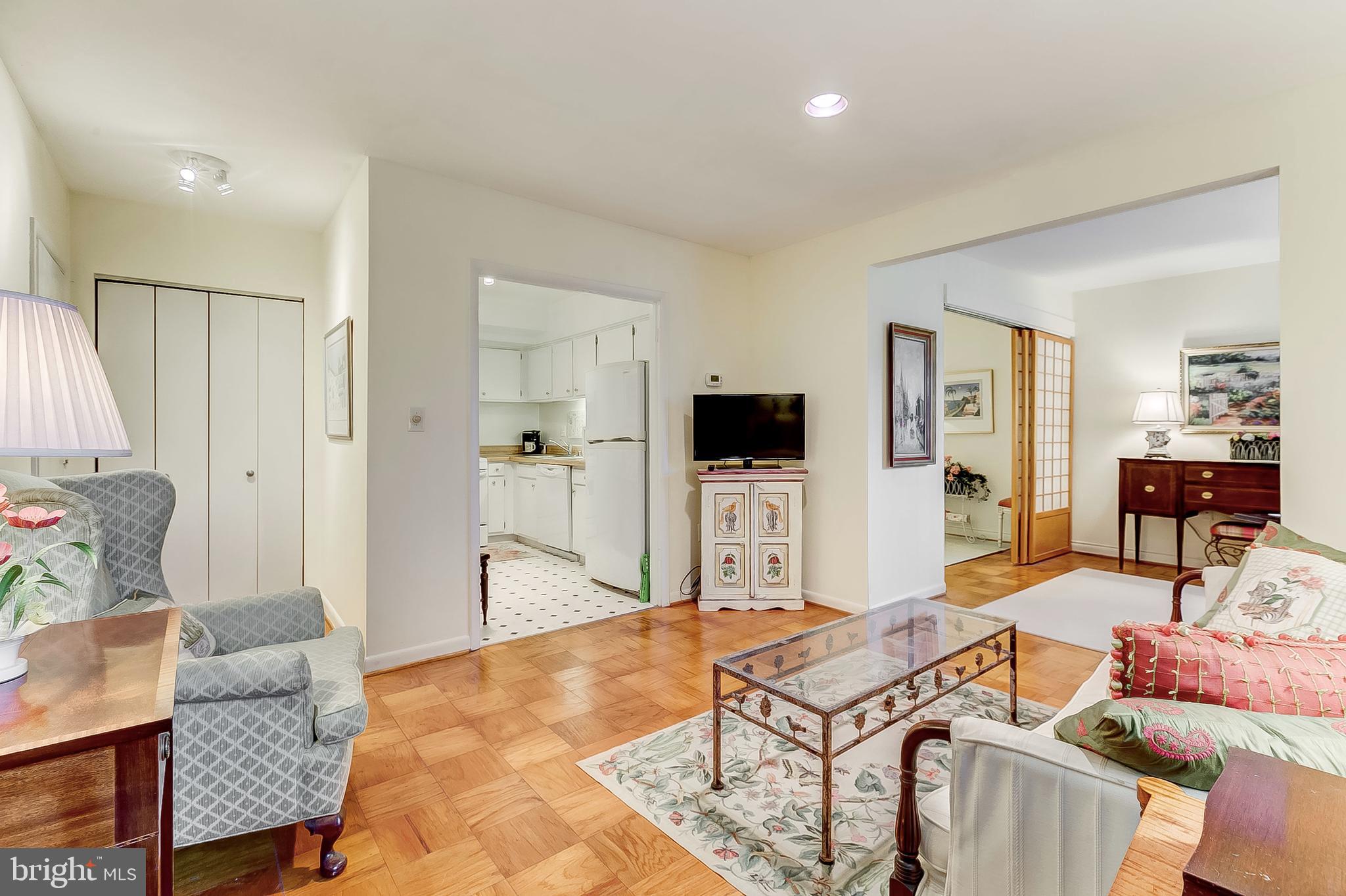 18 Cross Keys Road, Unit 18A Baltimore, MD 21210 - Photo 8 of 31