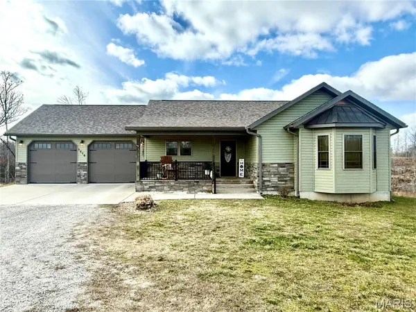 $399,900 | 1278 Fox Cir Drive, Mountain View, MO 65548