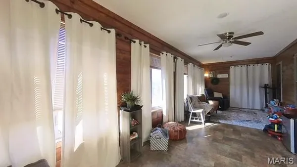 $399,900 | 1278 Fox Cir Drive, Mountain View, MO 65548