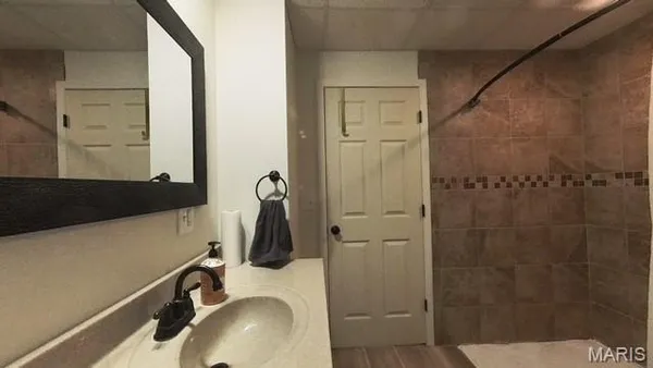 $399,900 | 1278 Fox Cir Drive, Mountain View, MO 65548