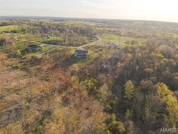 $399,900 | 1278 Fox Cir Drive, Mountain View, MO 65548