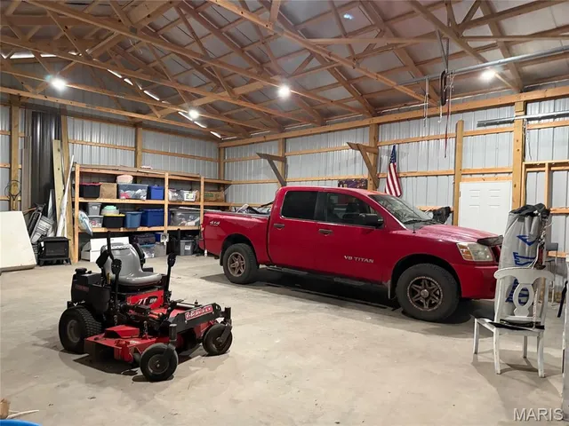 $399,900 | 1278 Fox Cir Drive, Mountain View, MO 65548