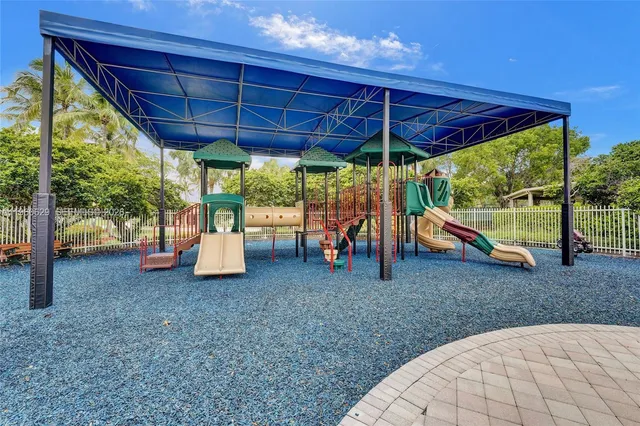 $835,000 | 17036 Northwest 15th Street, Pembroke Pines, FL 33028