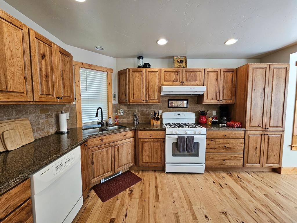 1719 Crescent Drive McCall, ID 83638 - Photo 14 of 36