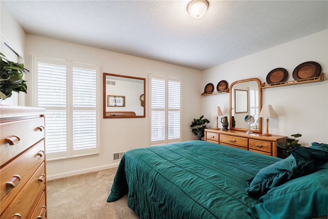86 Parnell Drive Riga, NY 14428 - Photo 16 of 30 Bedroom #1