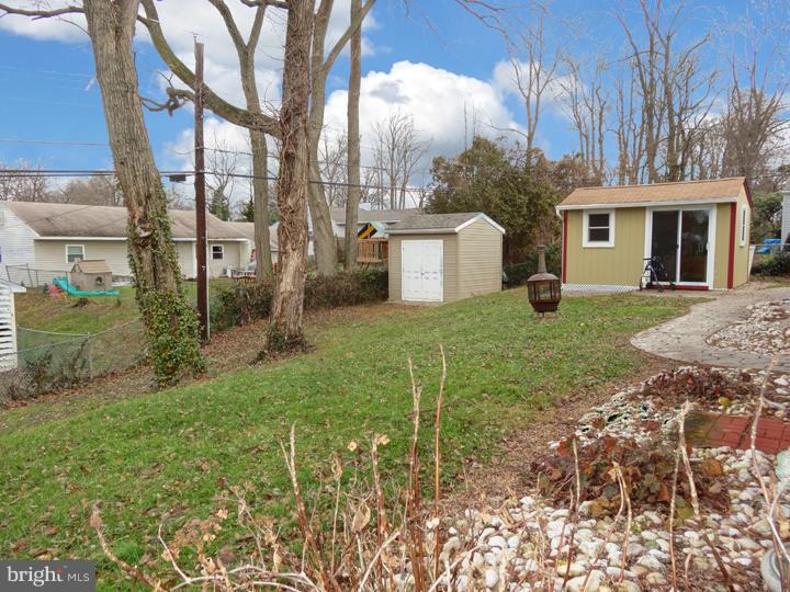 333 Chelsea Road Fairless Hills, PA 19030 - Photo 18 of 18 Exterior Back
