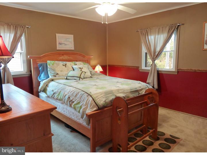 333 Chelsea Road Fairless Hills, PA 19030 - Photo 9 of 18 Master Bedroom