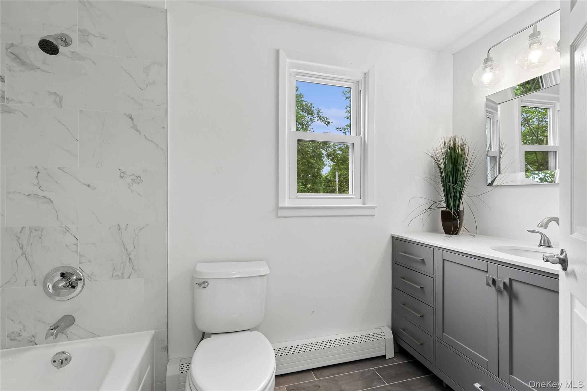 111 Miller Road Southampton, NY 11968 - Photo 26 of 29 Second Floor Full Bathroom