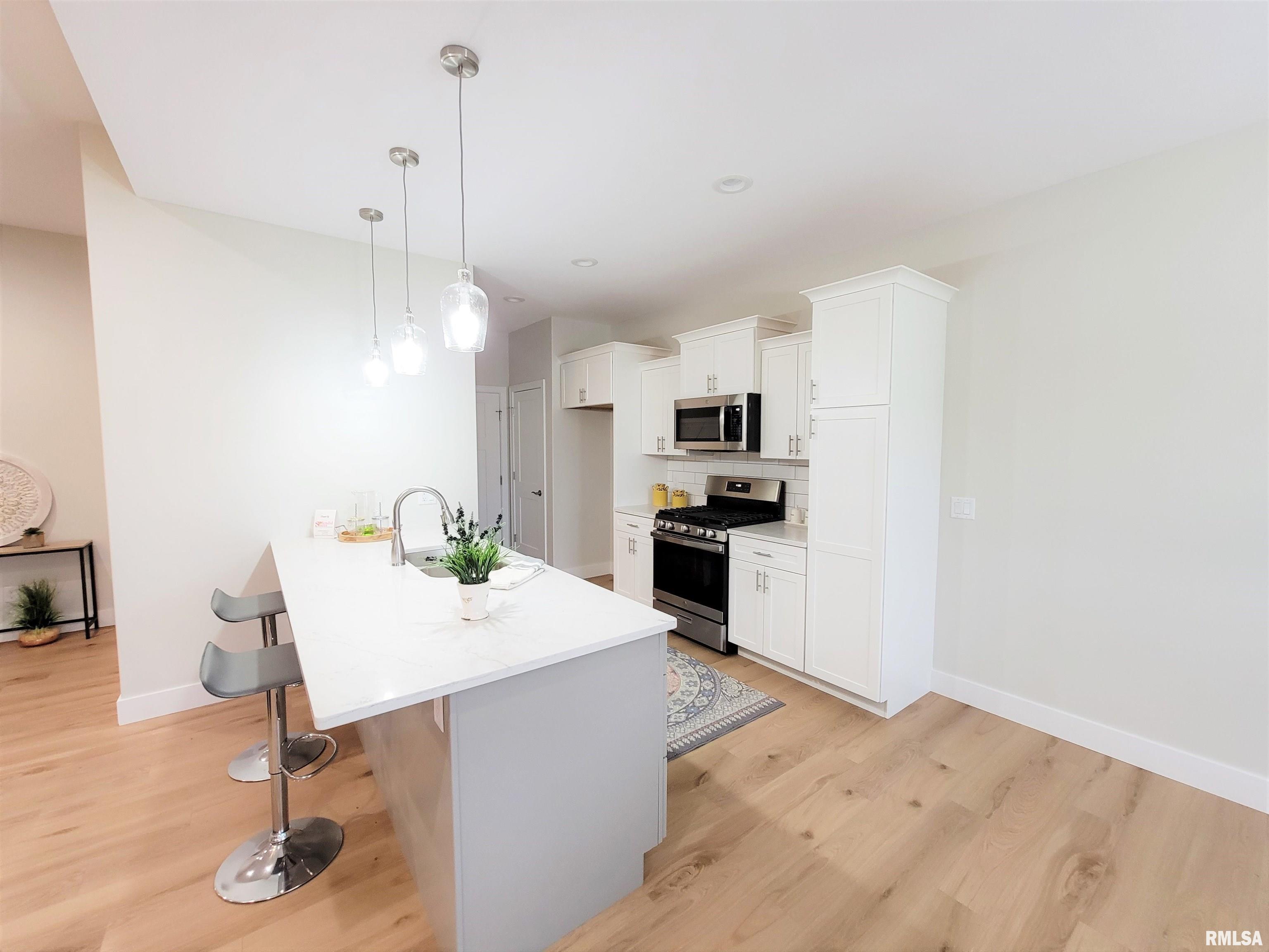 4615 Eugene Court Springfield, IL 62711 - Photo 6 of 18 Gallery Image 6