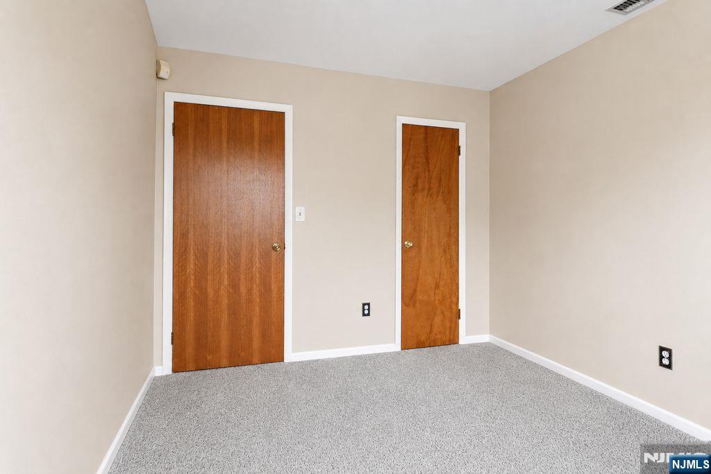 555 Riverside Avenue, Unit 9 Rutherford, NJ 07070 - Photo 18 of 23