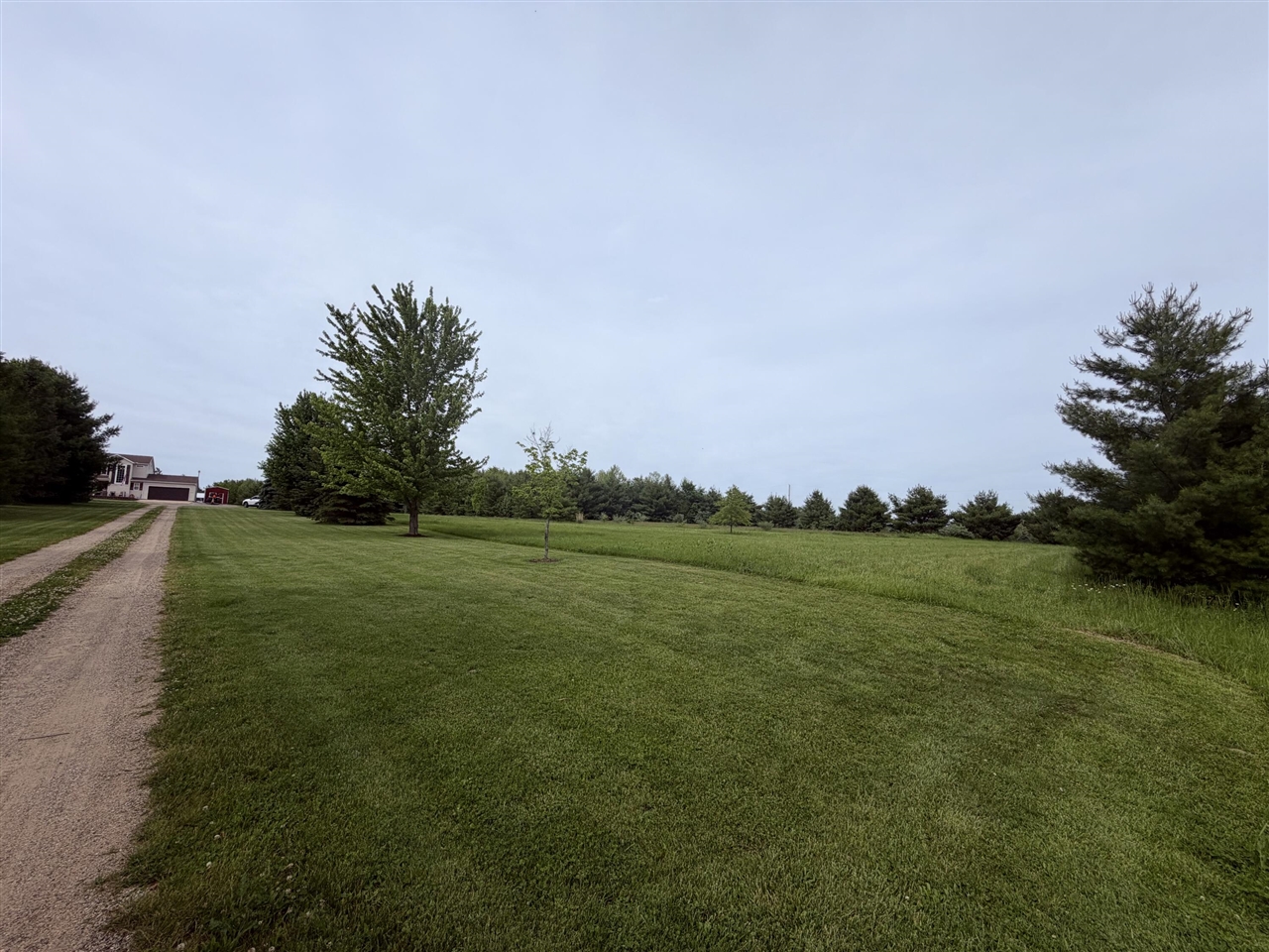 6585 Sinclair Road Eau Claire, MI 49111 - Photo 29 of 33