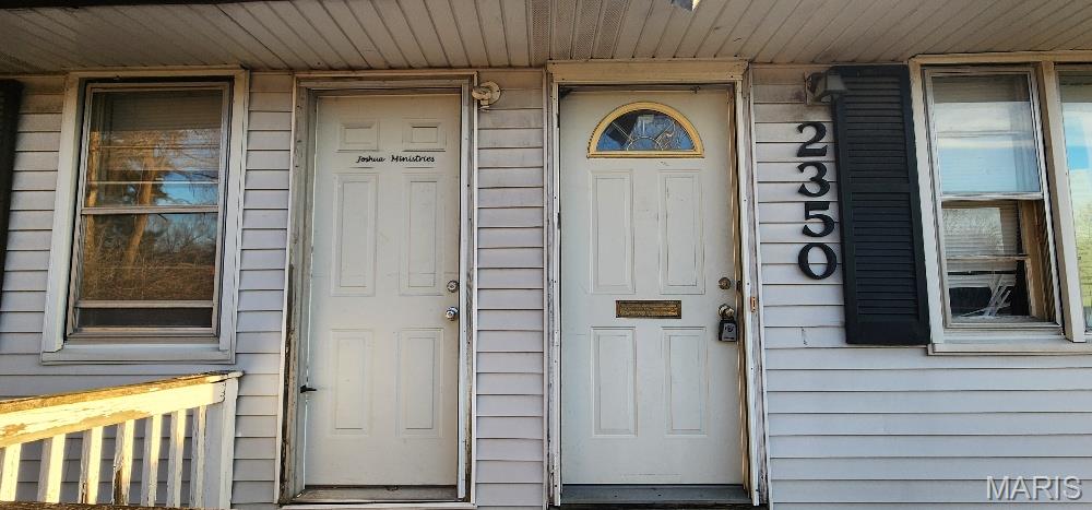 2350 Chambers Road St. Louis, MO 63136 - Photo 2 of 36