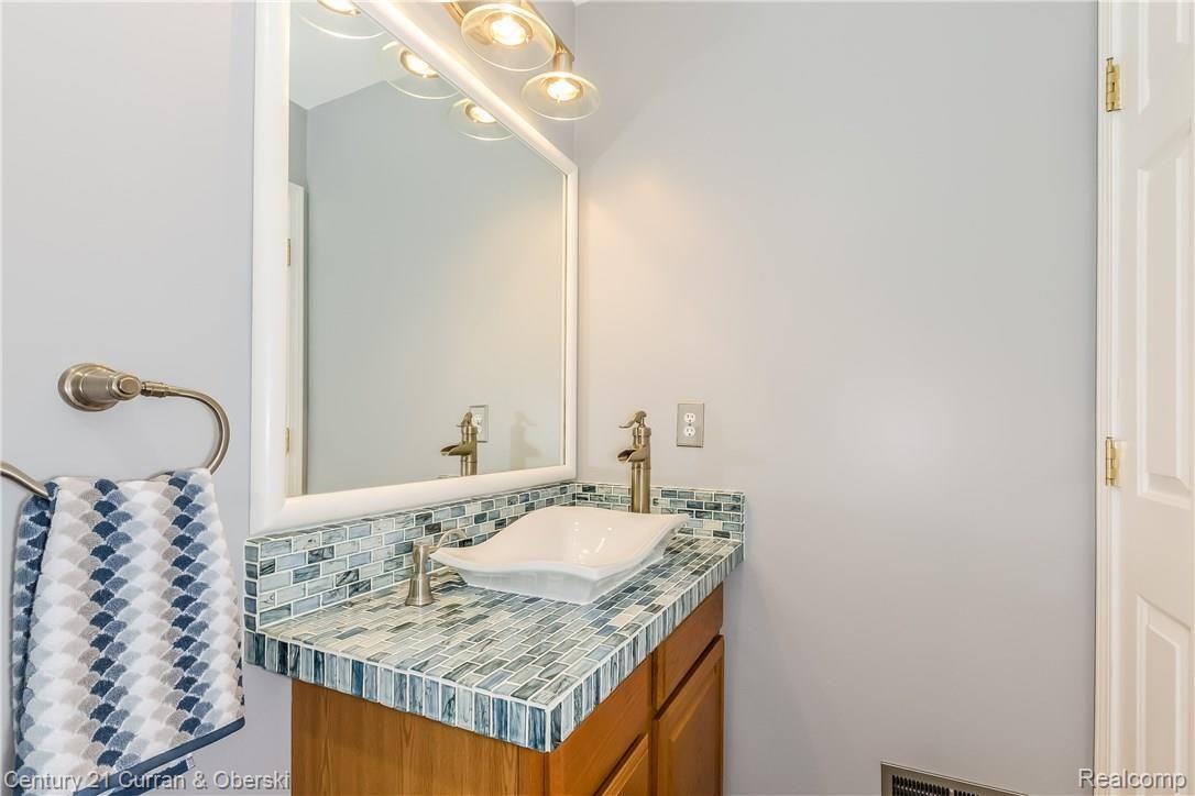 3369 Riverside Drive Canton, MI 48188 - Photo 23 of 33 025-Powder_Room-5785432-large.jpg