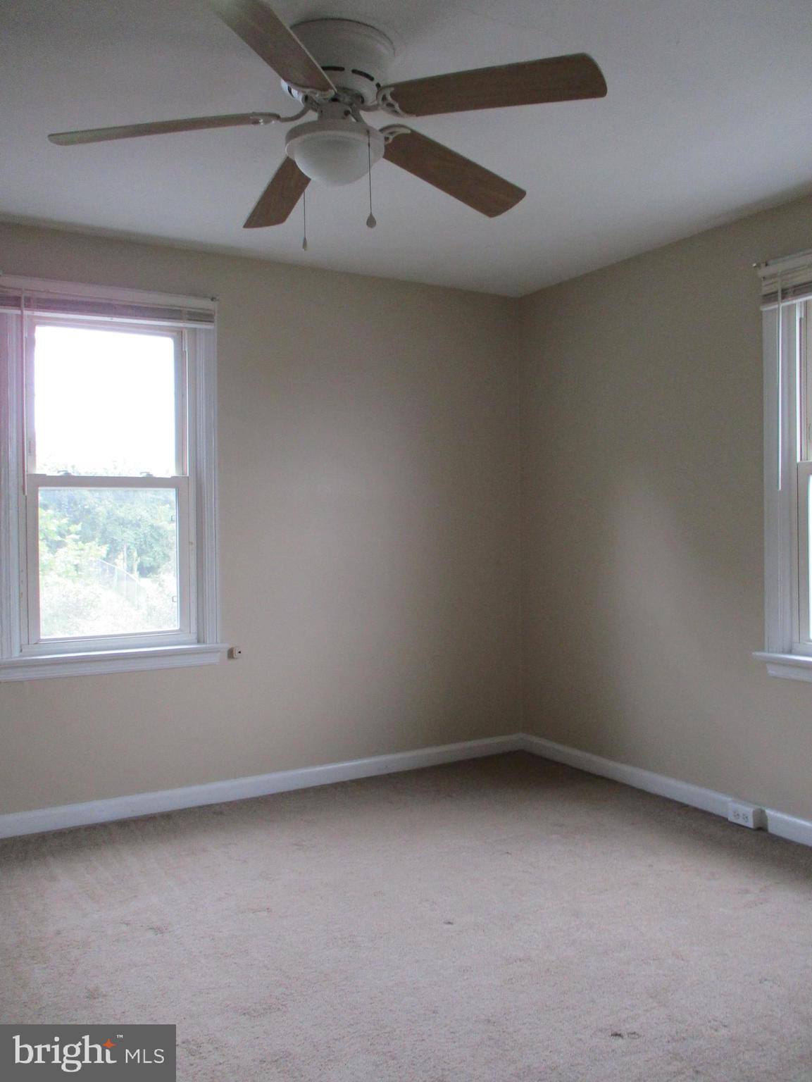 347 Devonshire Road Hagerstown, MD 21740 - Photo 18 of 37