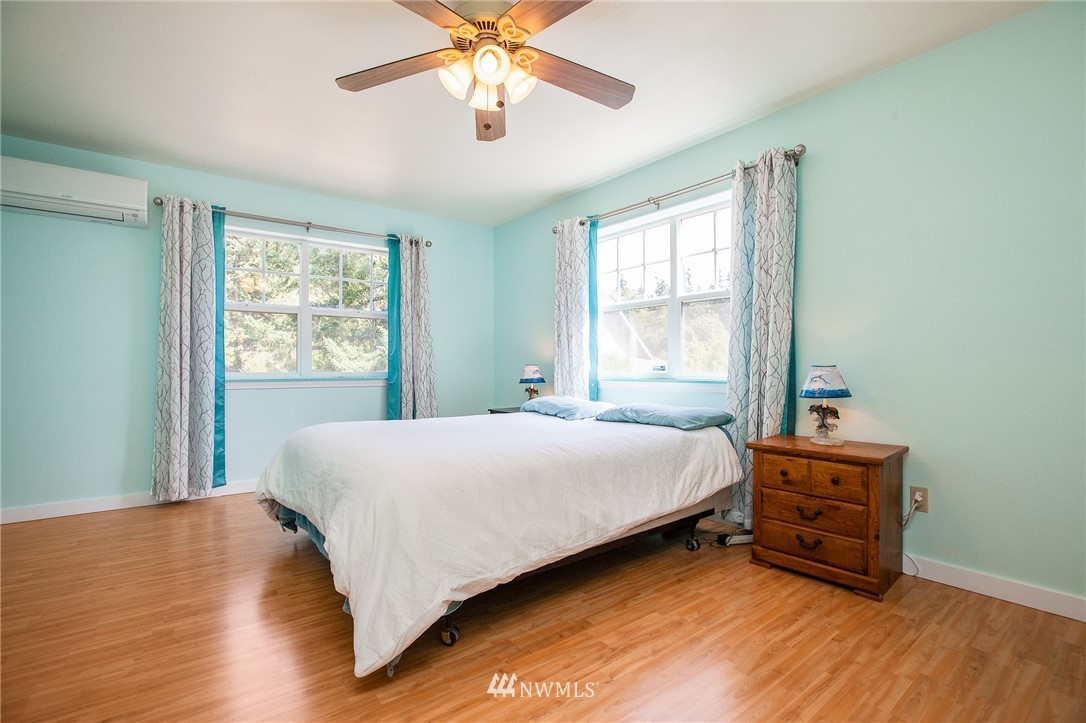 1920 Northeast Paulson Road Poulsbo, WA 98370 - Photo 17 of 39 Gallery Image 17