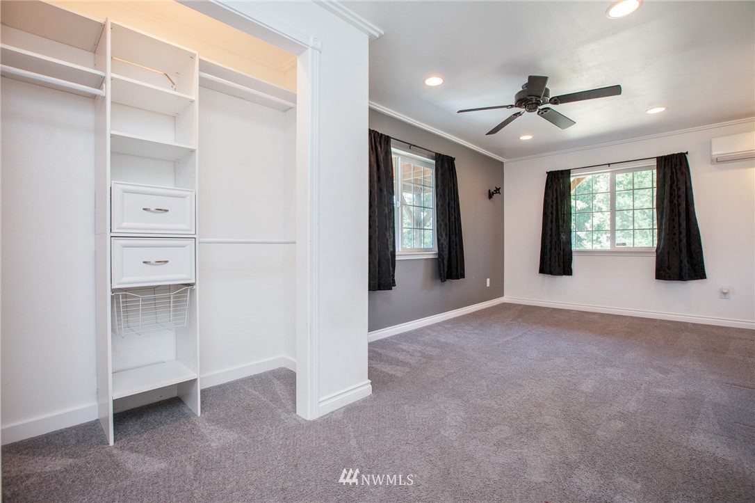 1920 Northeast Paulson Road Poulsbo, WA 98370 - Photo 20 of 39 Gallery Image 20