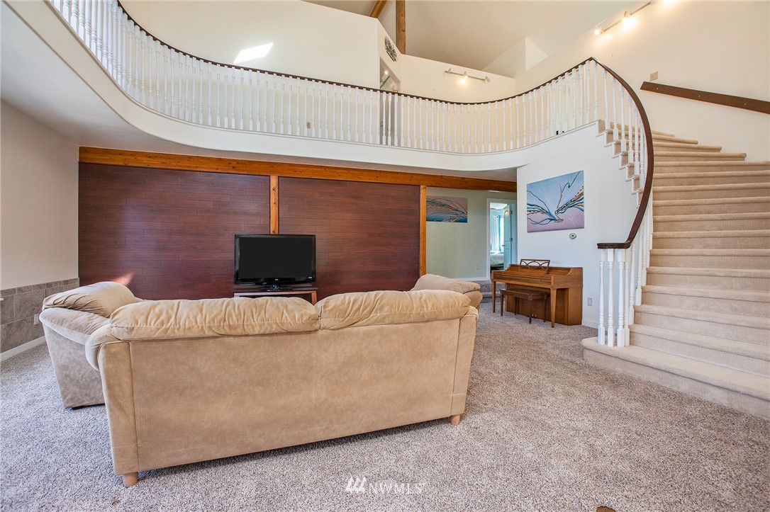 1920 Northeast Paulson Road Poulsbo, WA 98370 - Photo 23 of 39 Gallery Image 23