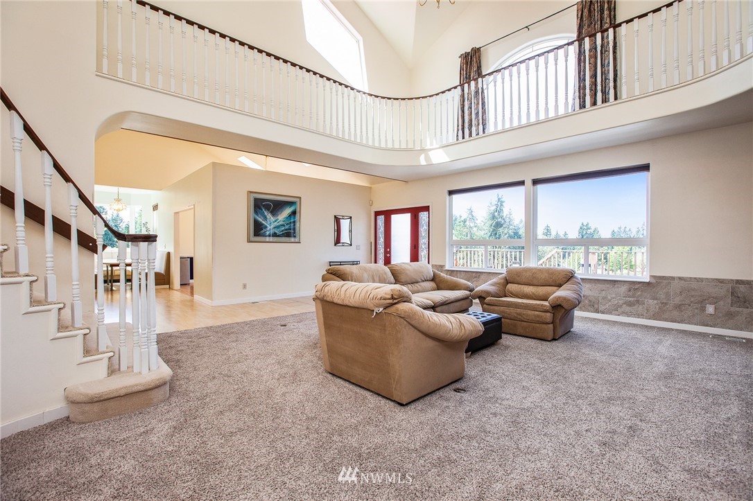 1920 Northeast Paulson Road Poulsbo, WA 98370 - Photo 5 of 39 Gallery Image 5