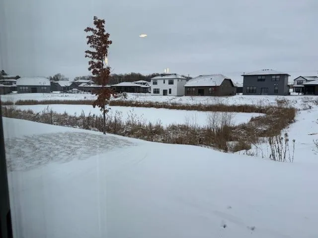 $3,142 | 11341 51st Street Northeast, Albertville, MN 55301