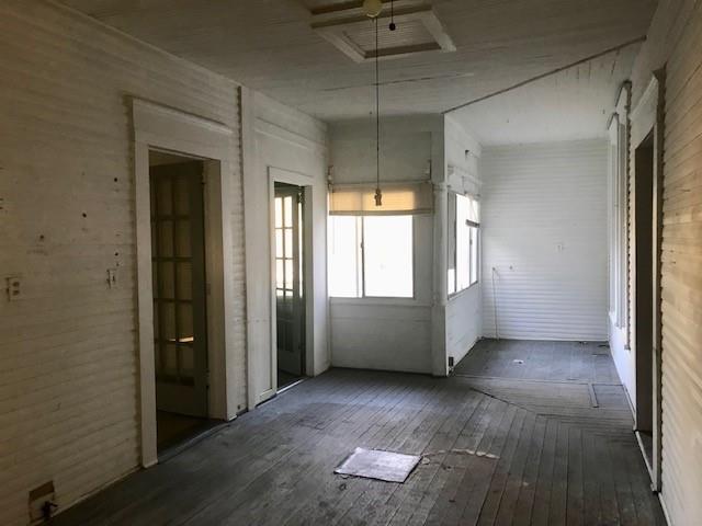 6962 Redbud Lane Ida, LA 71044 - Photo 12 of 40 an empty room with windows and entrance