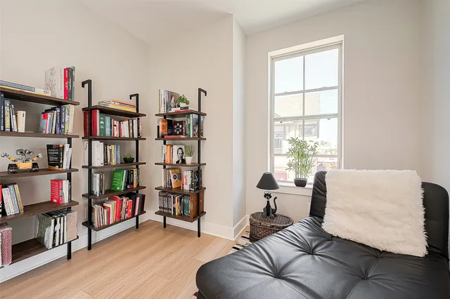 $3,300 | 10915 Brambling Wood Drive, Houston, TX 77043