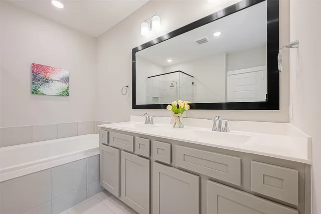 $3,300 | 10915 Brambling Wood Drive, Houston, TX 77043