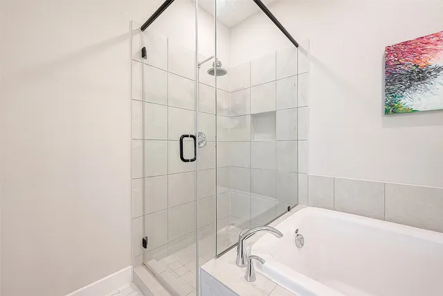 $3,300 | 10915 Brambling Wood Drive, Houston, TX 77043