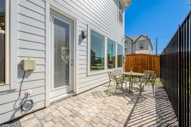 $3,300 | 10915 Brambling Wood Drive, Houston, TX 77043