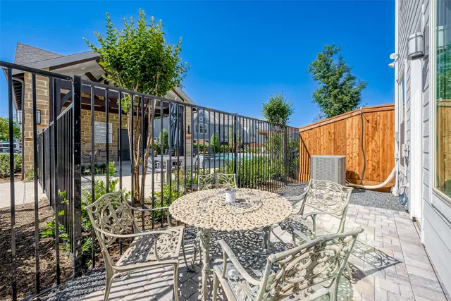 $3,300 | 10915 Brambling Wood Drive, Houston, TX 77043