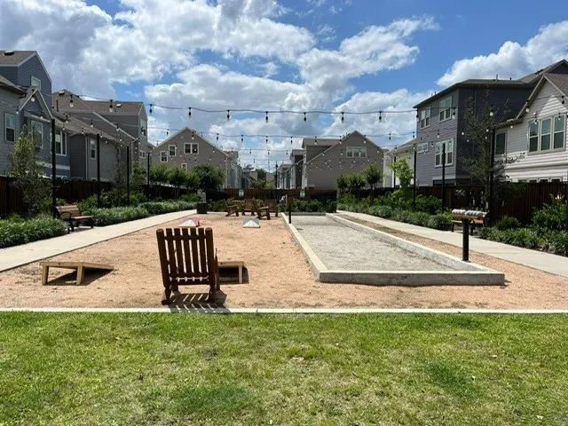 $3,300 | 10915 Brambling Wood Drive, Houston, TX 77043