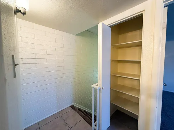 $1,195 | 4029 West Mesquite Lane, Phoenix, AZ 85019