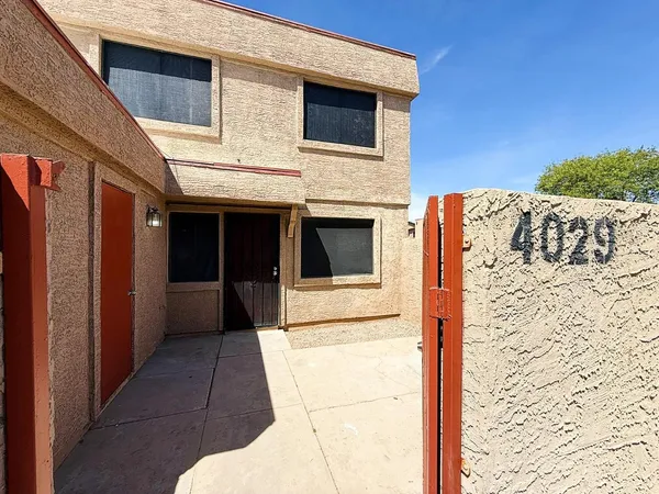 $1,195 | 4029 West Mesquite Lane, Phoenix, AZ 85019