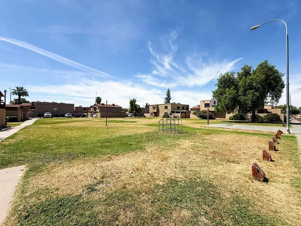 $1,195 | 4029 West Mesquite Lane, Phoenix, AZ 85019