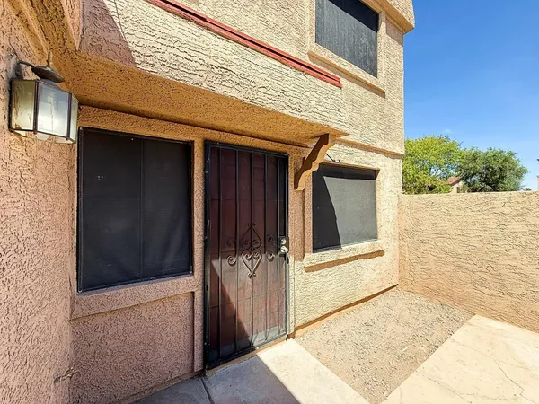 $1,195 | 4029 West Mesquite Lane, Phoenix, AZ 85019