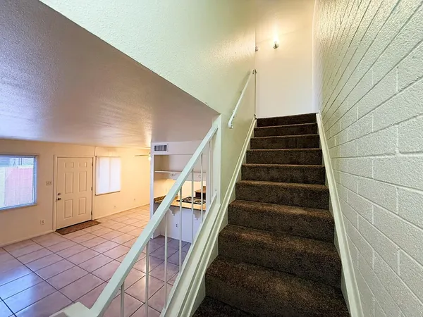 $1,195 | 4029 West Mesquite Lane, Phoenix, AZ 85019