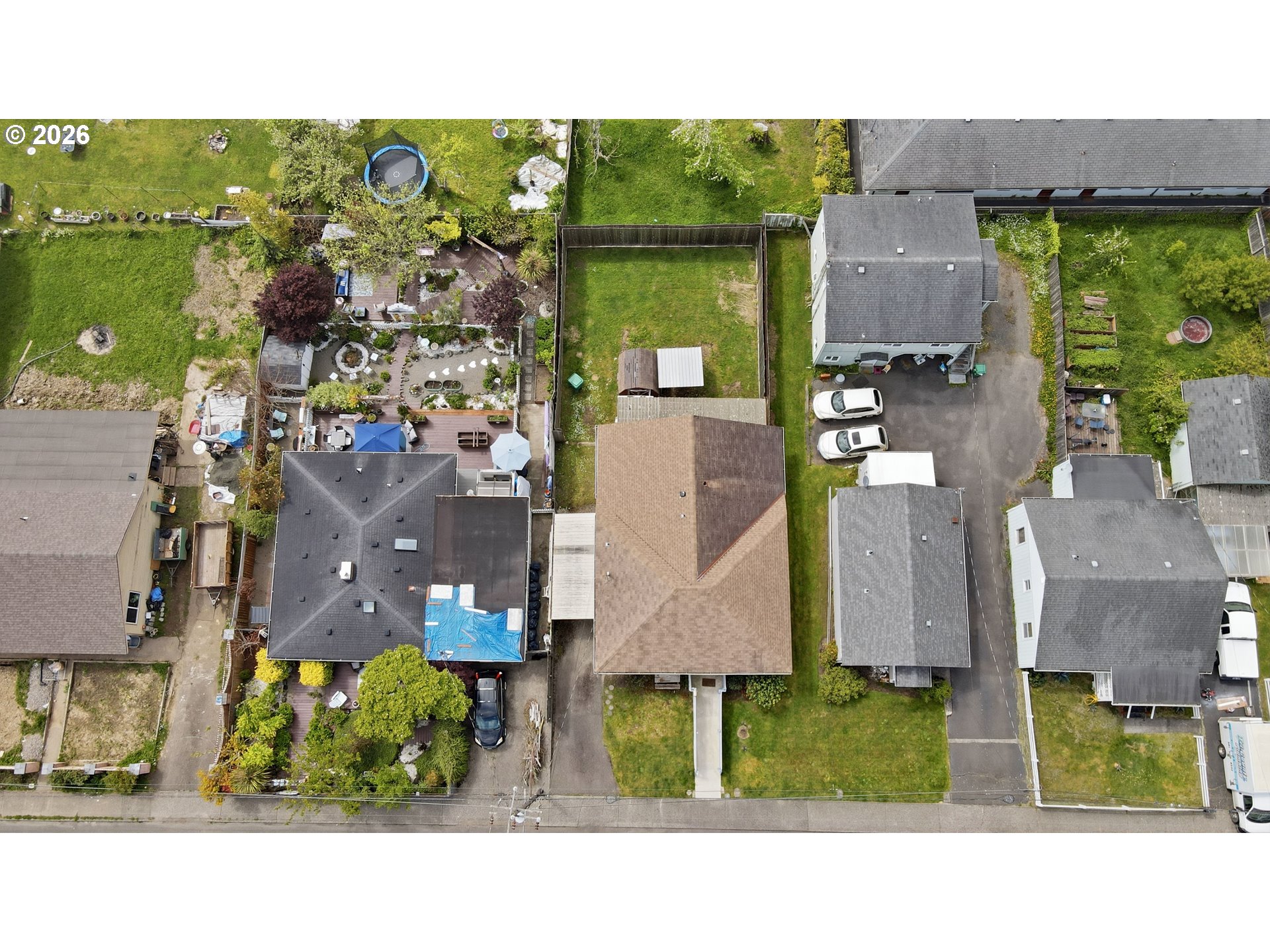237 South 7th Street Coos Bay, OR 97420 - Photo 30 of 42