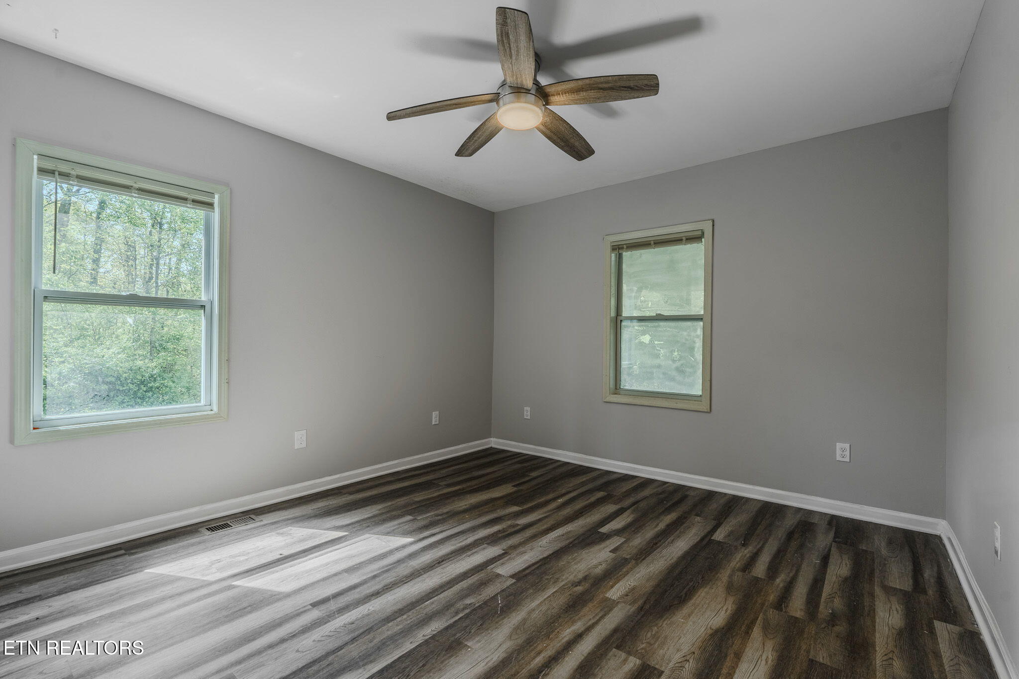 2328 Southside Road Knoxville, TN 37920 - Photo 14 of 26 10-web-or-mls-_DSC8770-HDR