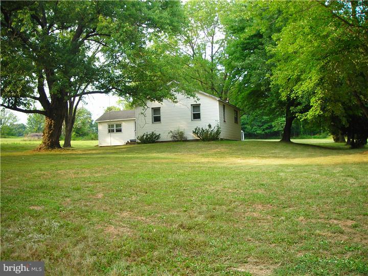 1841 Yost Road Blue Bell, PA 19422 - Photo 4 of 11 Exterior Back