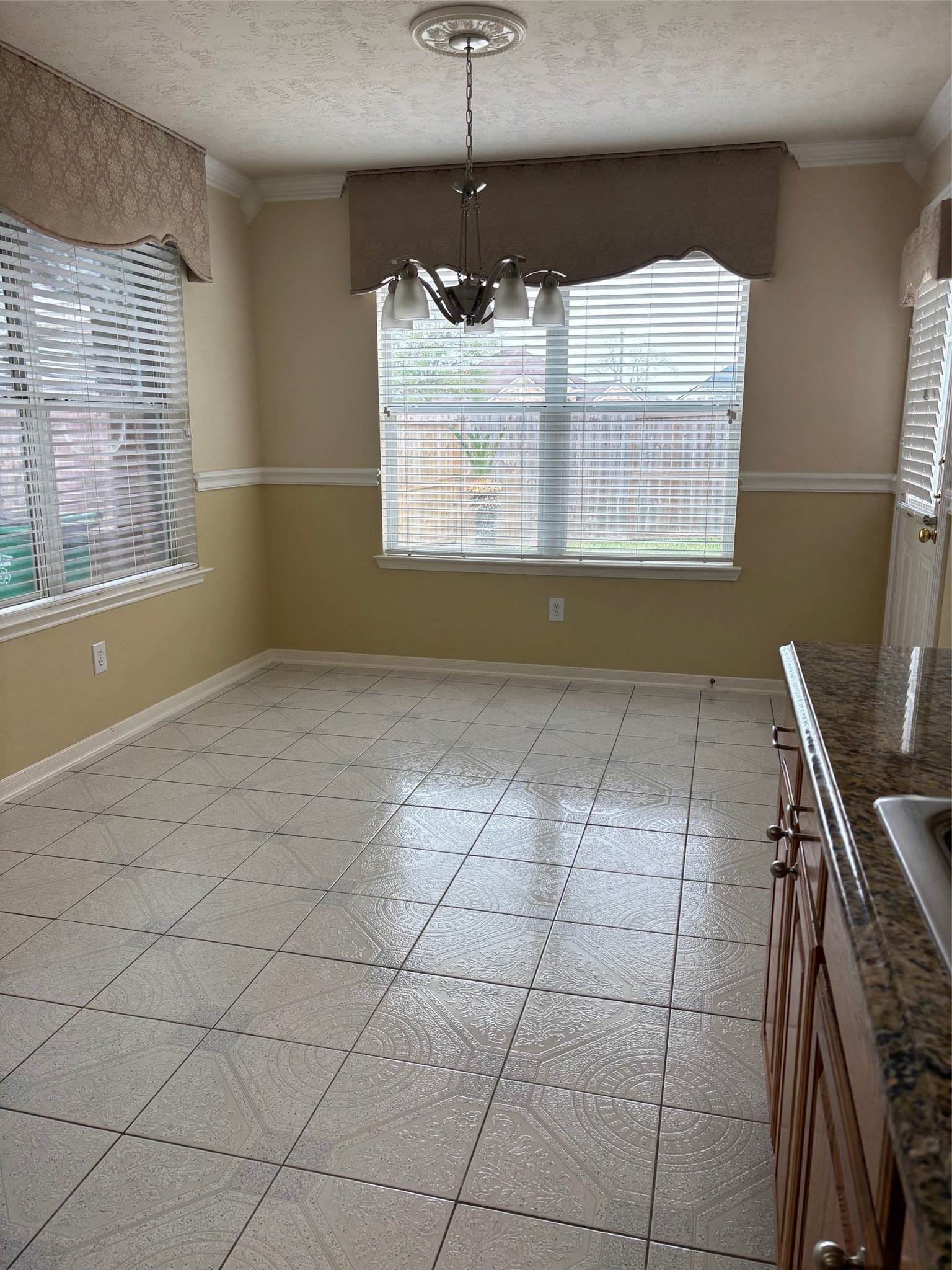 903 Christopher Baytown, TX 77521 - Photo 11 of 22 a view of an empty room with a window