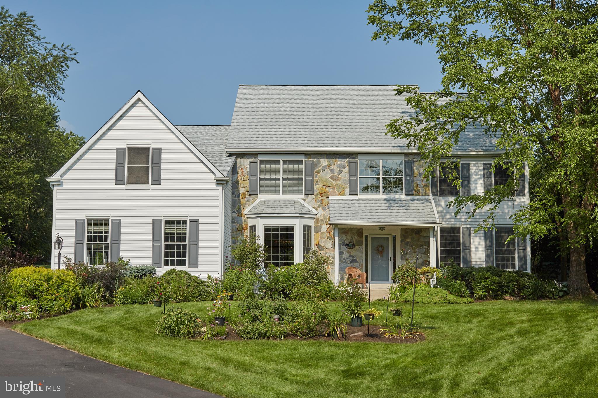 3545 Lakeview Circle Doylestown, PA 18902 - Photo 2 of 32 Exterior Front