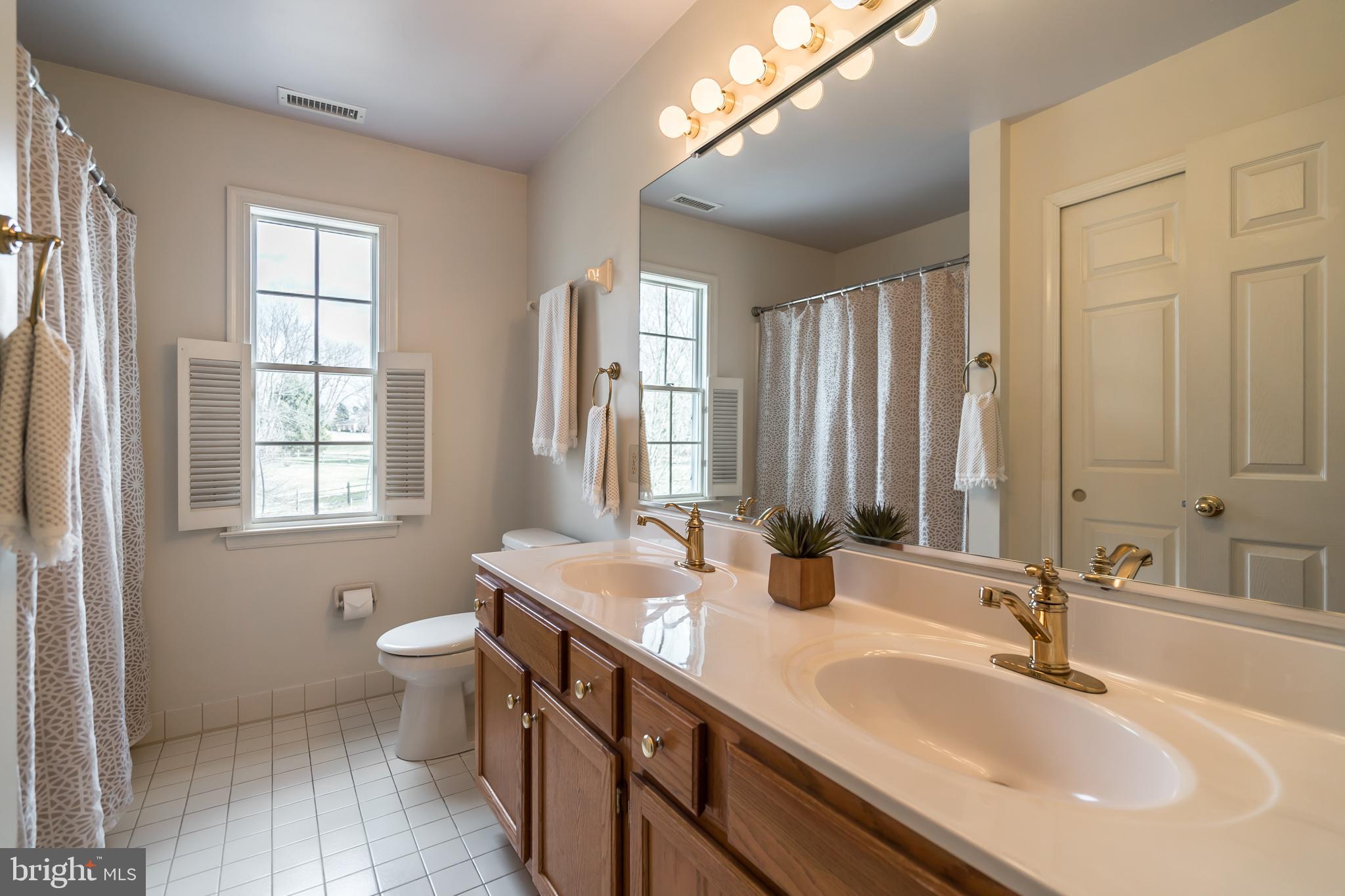 3545 Lakeview Circle Doylestown, PA 18902 - Photo 26 of 32 Hall Bath