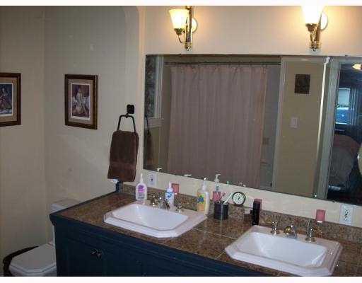 126 Colonial Heights Road River Ridge, LA 70123 - Photo 3 of 7 Gallery Image 3