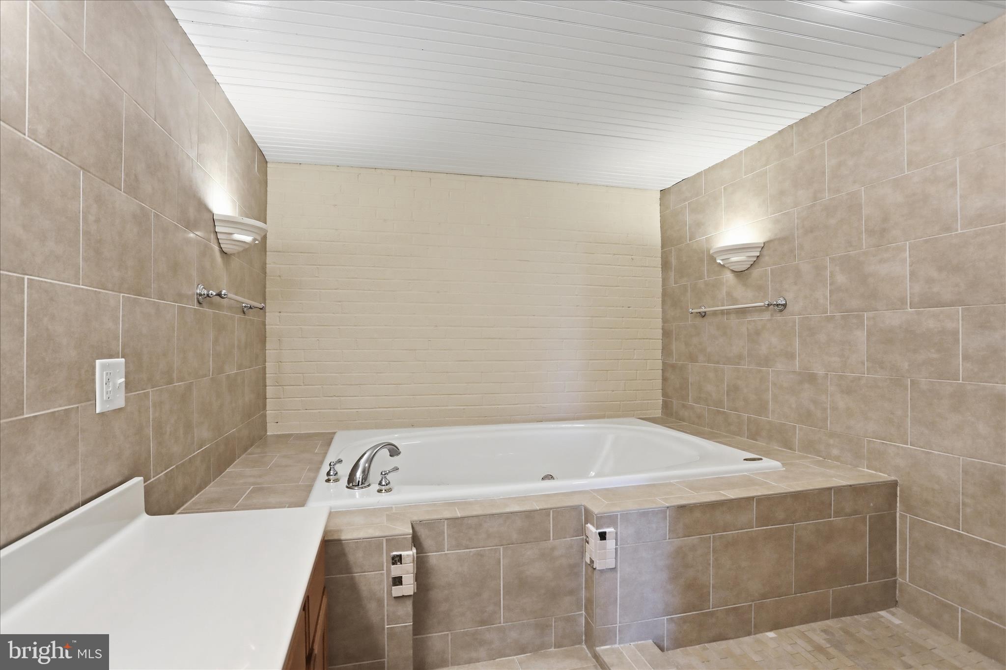 297 Co Rte 340/7 Charles Town, WV 25414 - Photo 44 of 86