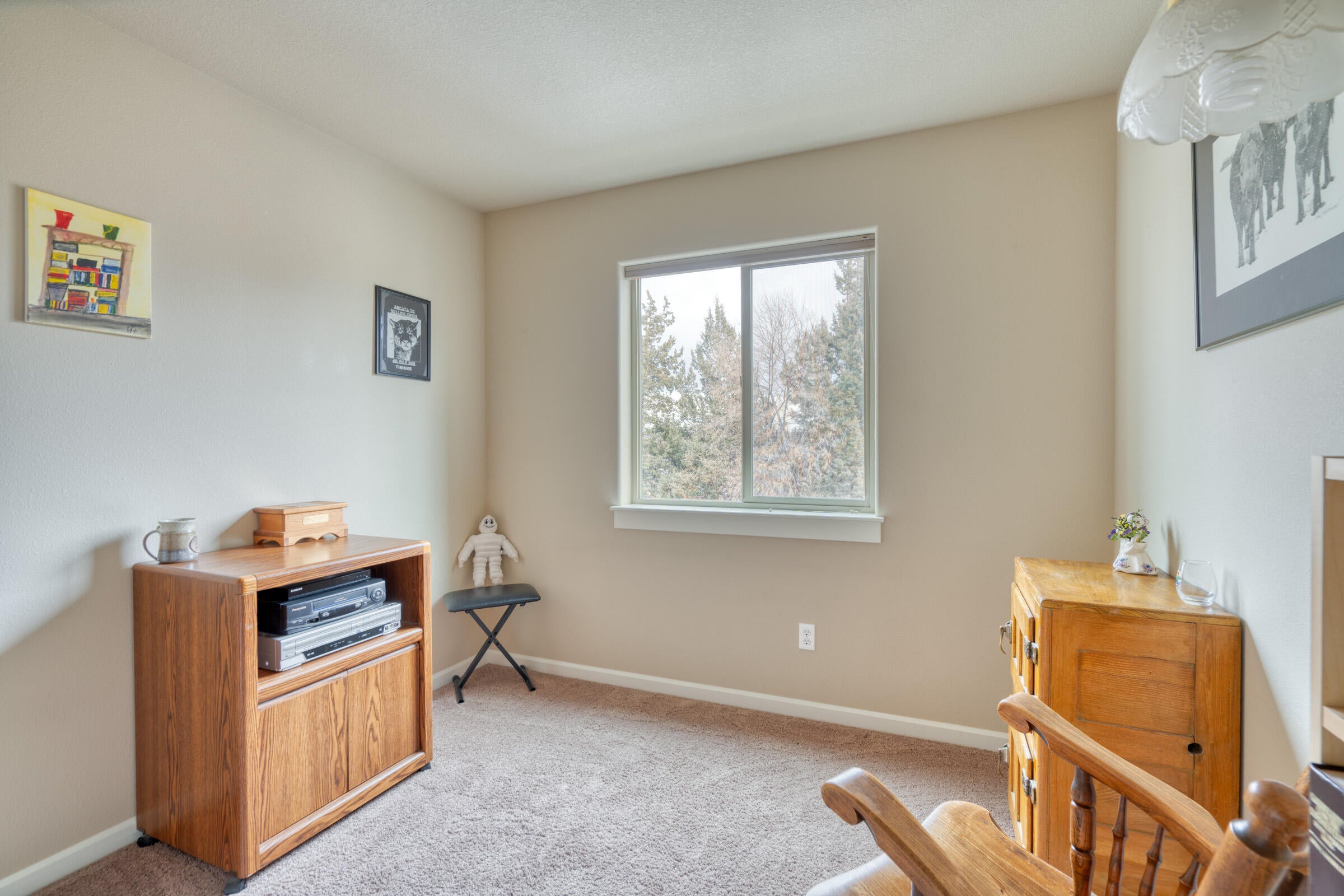 3364 Southwest 28th Street Redmond, OR 97756 - Photo 21 of 56 106_3364 SW 28th_Pro Property Photos_Ben