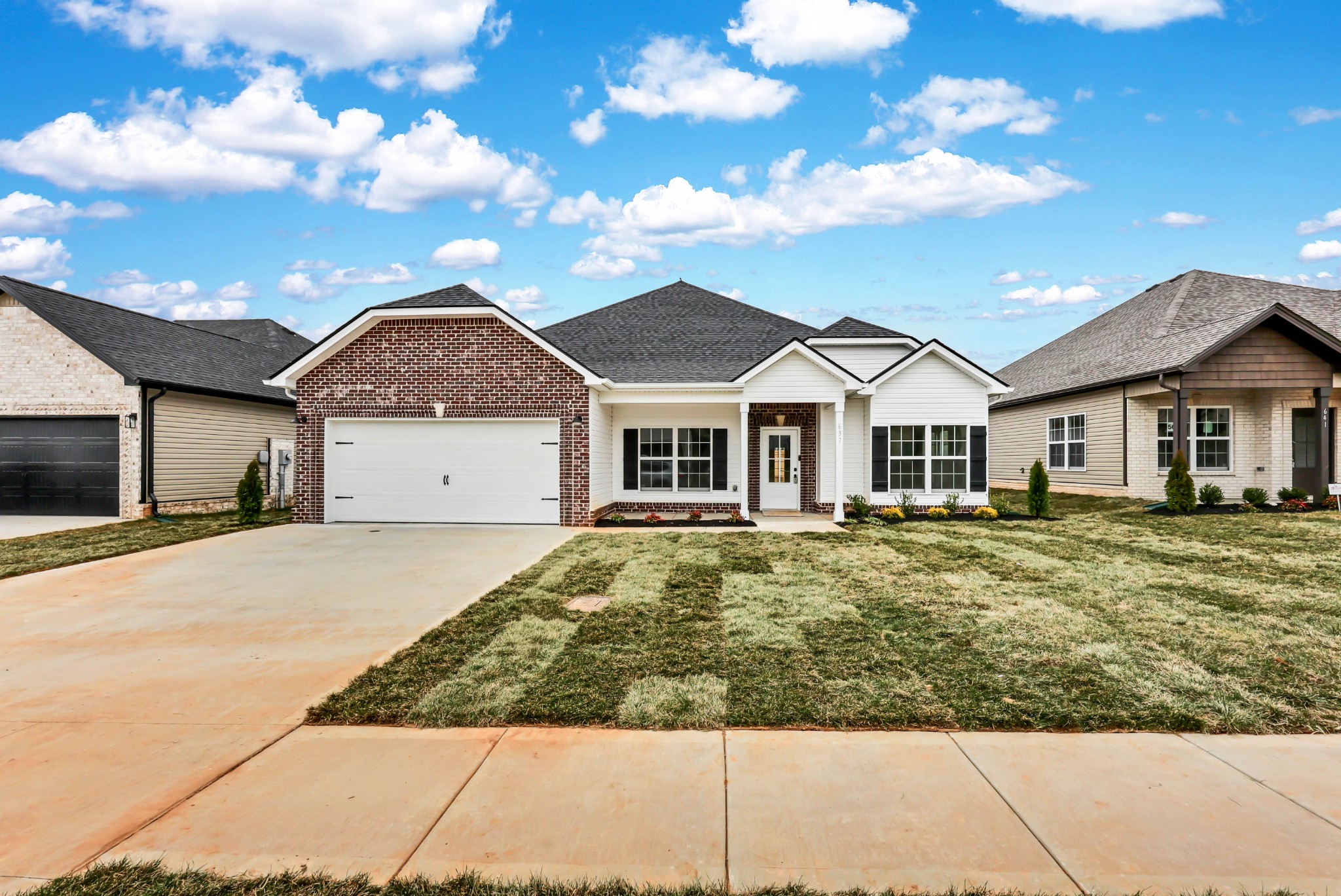 637 Woodrush Drive Clarksville, TN 37040 - Photo 5 of 42