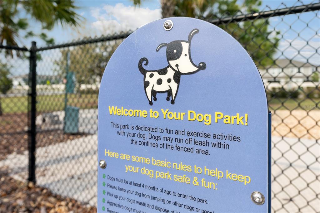 9313 Lemon Drop Loop Ruskin, FL 33573 - Photo 28 of 29 a view of a door