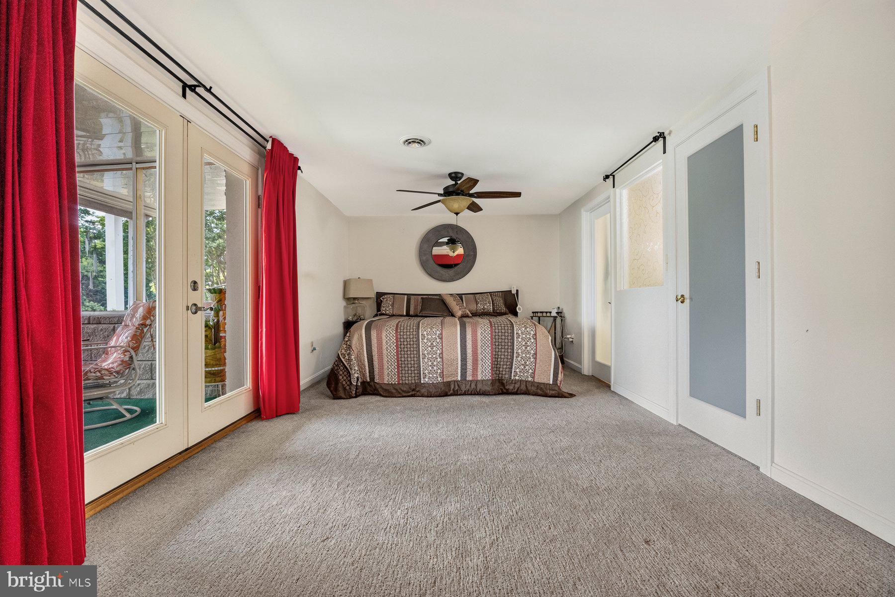 40 Johnson Road Pasadena, MD 21122 - Photo 31 of 47