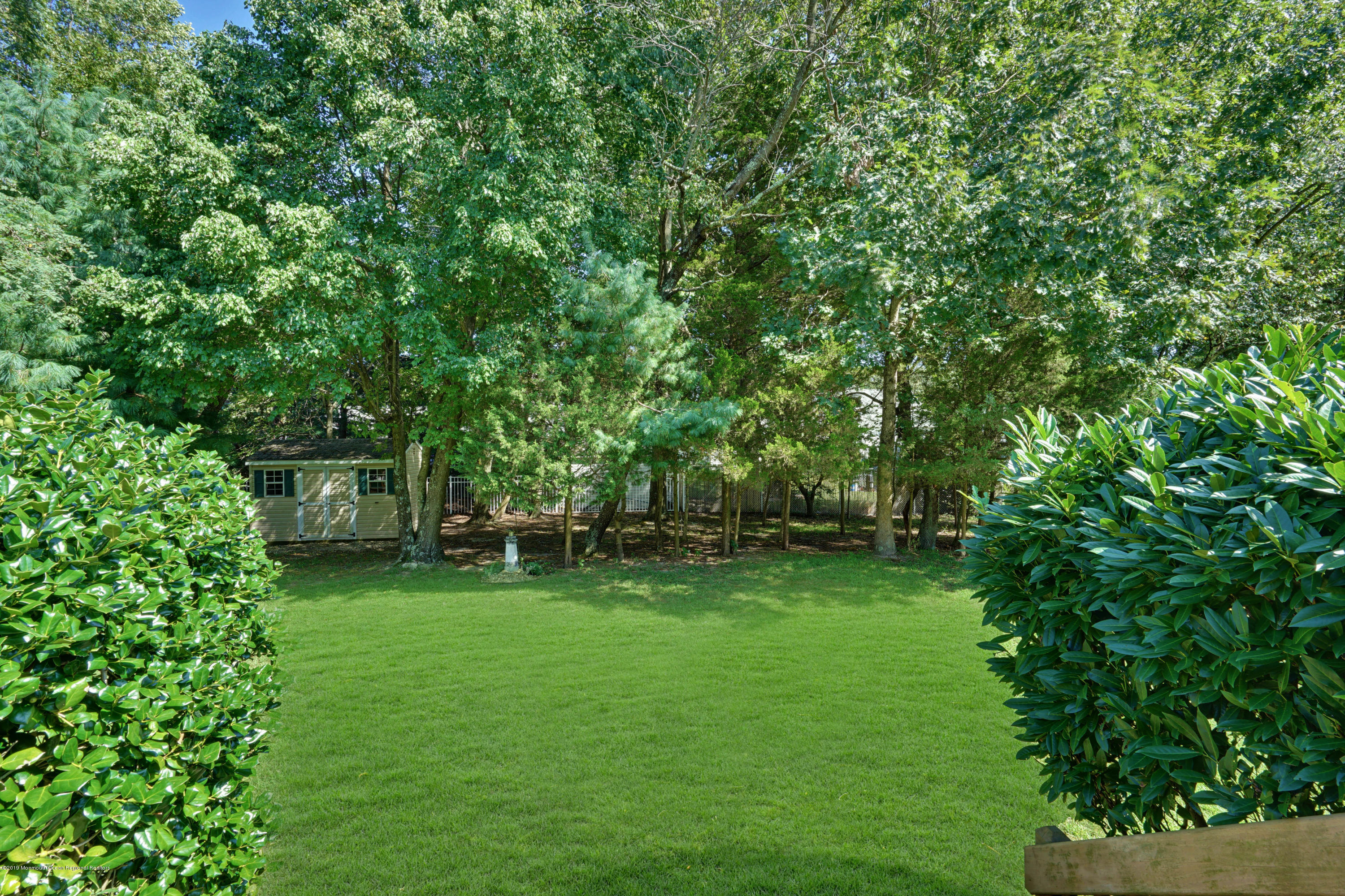 344 Meadowood Road Jackson, NJ 08527 - Photo 34 of 39 035_dsc01720-dsc01724_1
