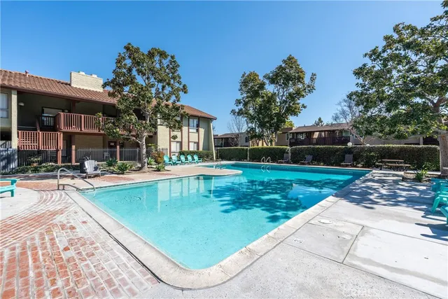 $1,695 | 1030 West MacArthur Boulevard, Unit 91, Santa Ana, CA 92707