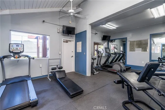 $1,695 | 1030 West MacArthur Boulevard, Unit 91, Santa Ana, CA 92707